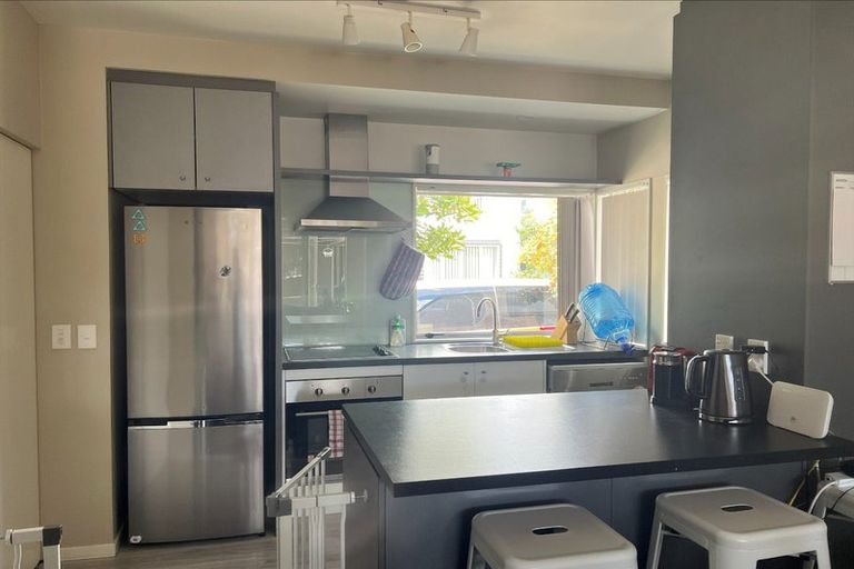 Photo of property in 16 Kirikiri Lane, East Tamaki, Auckland, 2013