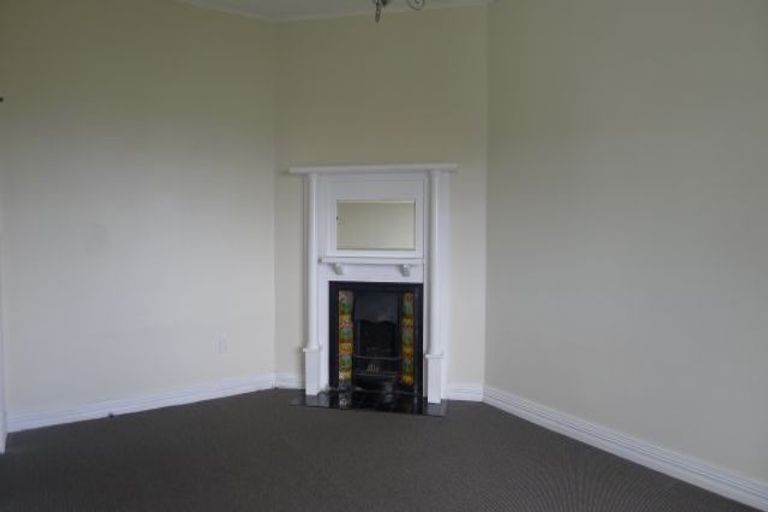 Photo of property in 85 Todman Street, Brooklyn, Wellington, 6021