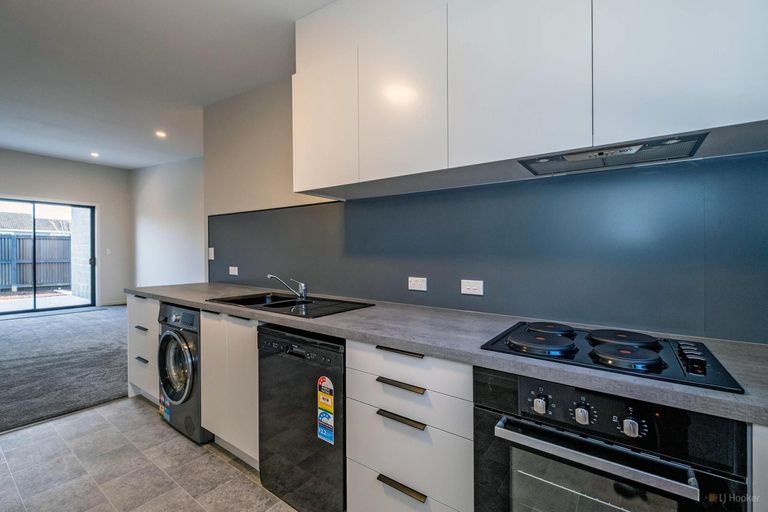 Photo of property in 8a Holmes Street, Waimate, 7924