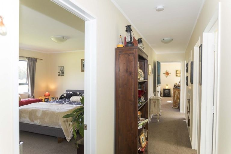 Photo of property in 268 Smith Road, Dannevirke, 4978