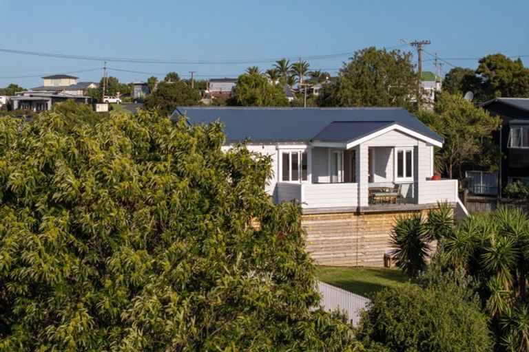 Photo of property in 12a Primrose Street, Raglan, 3225