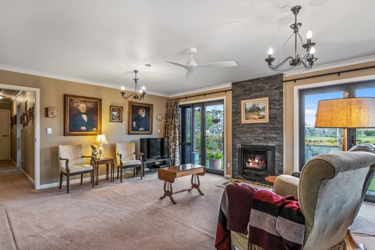 Photo of property in 101 Lakes Boulevard, Pyes Pa, Tauranga, 3112