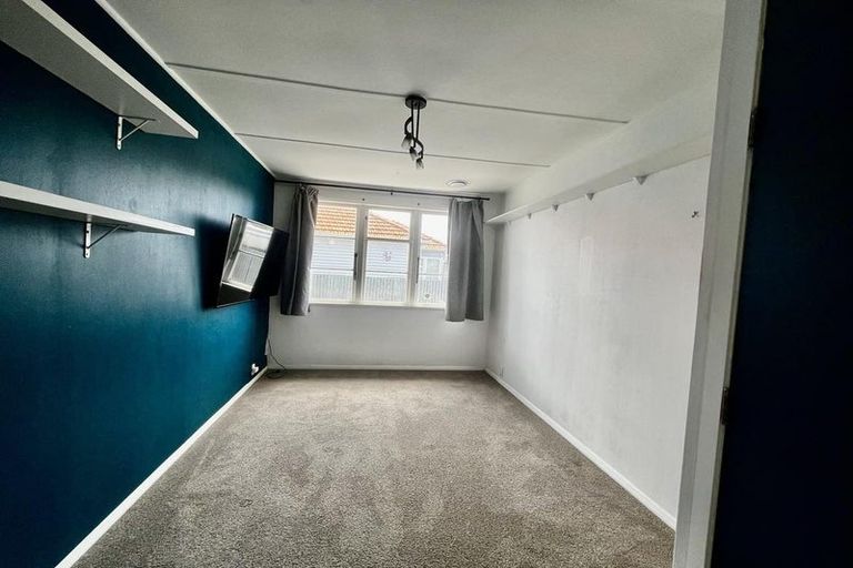 Photo of property in 22 Russell Road, Marewa, Napier, 4110