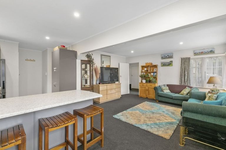 Photo of property in 52 Frederick Street, Wainuiomata, Lower Hutt, 5014