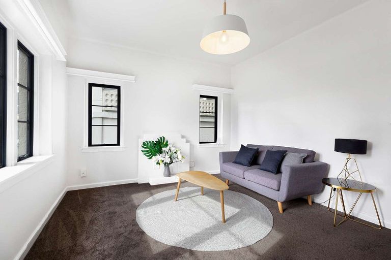 Photo of property in Westhaven Apartments, 1/127 Molesworth Street, Thorndon, Wellington, 6011