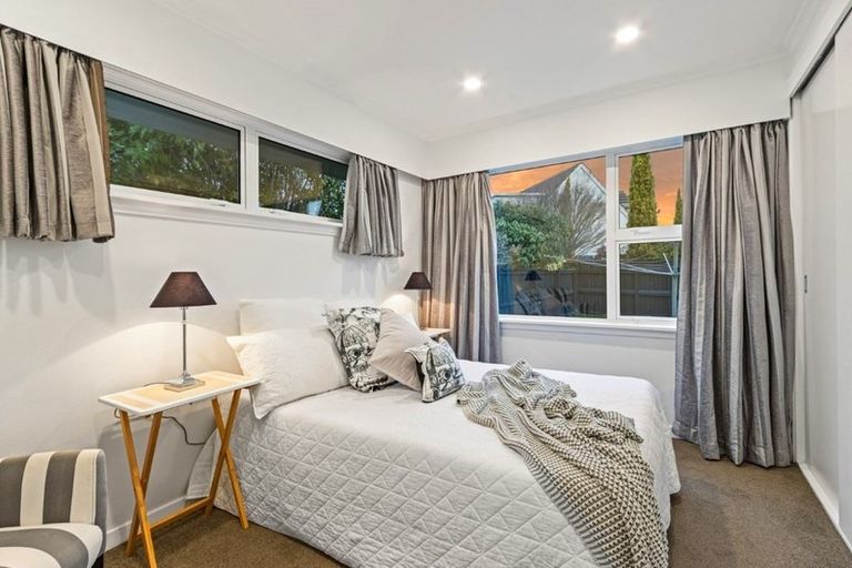 Photo of property in 24 Lynfield Avenue, Ilam, Christchurch, 8041