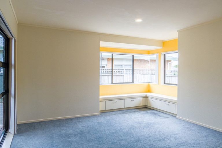Photo of property in 7 Edgewater Grove, Whakatane, 3120