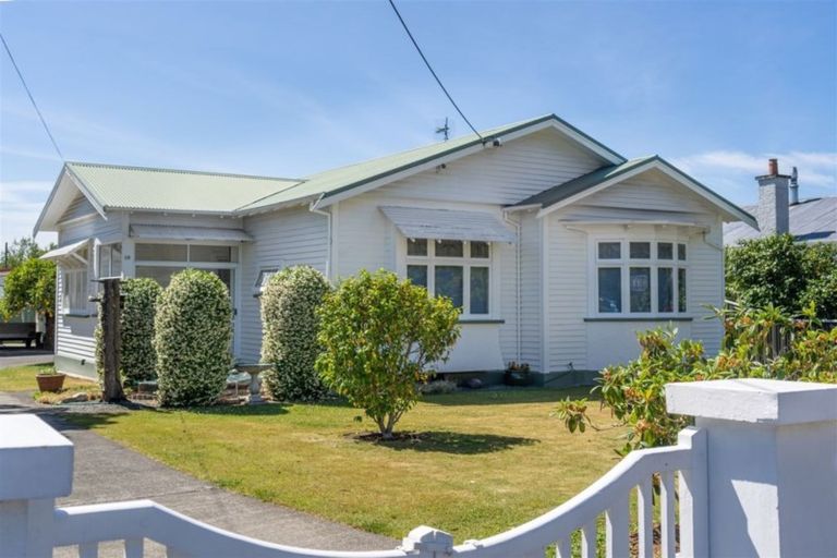 Photo of property in 10 Cooper Street, Lansdowne, Masterton, 5810