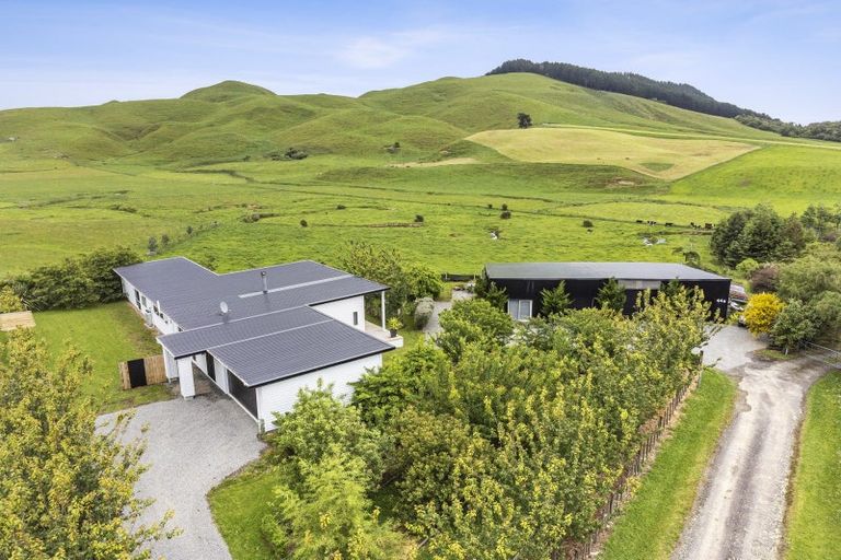 Photo of property in 44a Mountain View Drive, Manakau, Otaki, 5583