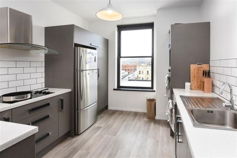 Photo of property in 8/5 Jetty Street, Dunedin Central, Dunedin, 9016