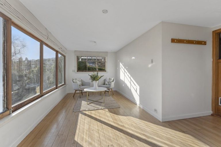 Photo of property in 87 Eastern Terrace, Beckenham, Christchurch, 8023