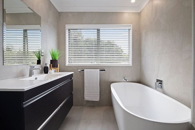 Photo of property in 114 Colombo Road, Waiuku, 2123