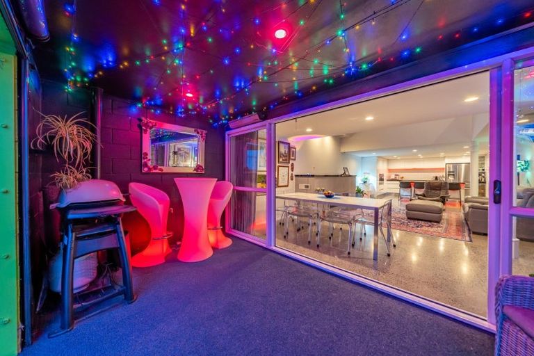 Photo of property in 13-19 Frederick Street, Te Aro, Wellington, 6011