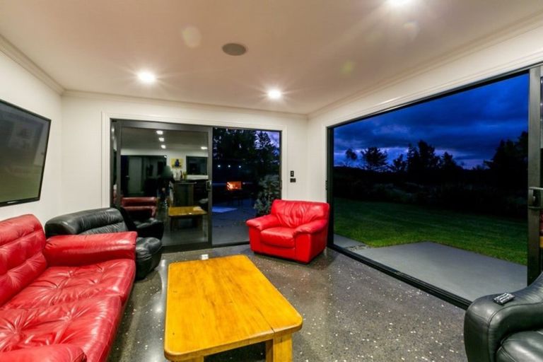 Photo of property in 1111 Plymouth Road, Koru, New Plymouth, 4374
