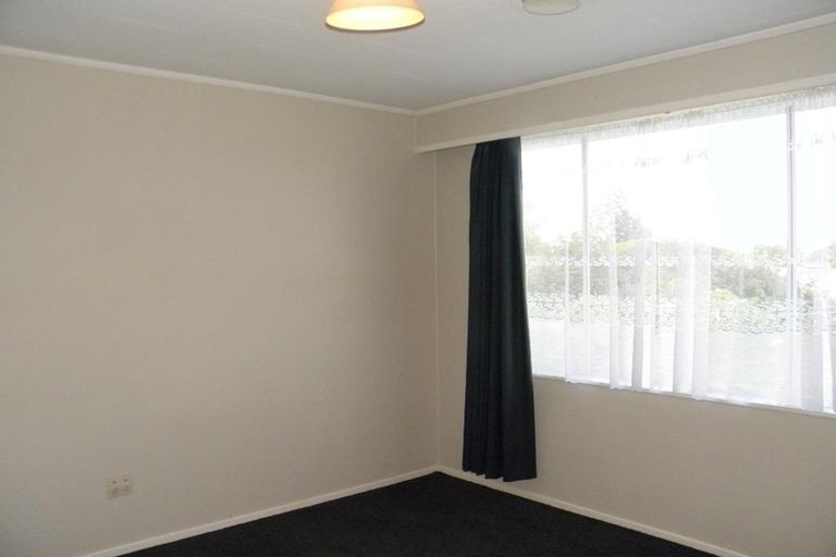 Photo of property in 17 Grange Street, Winton, 9720
