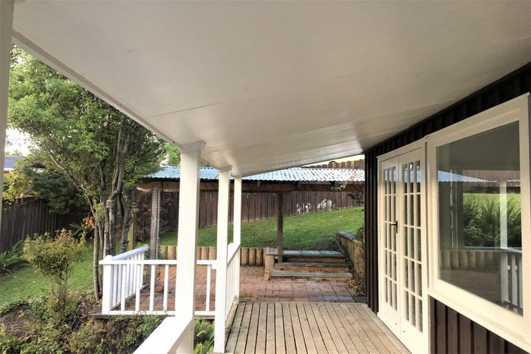 Photo of property in 16 Elmira Place, Browns Bay, Auckland, 0630