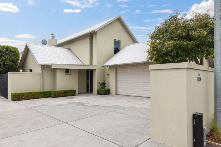 Photo of property in 203 Innes Road, St Albans, Christchurch, 8052