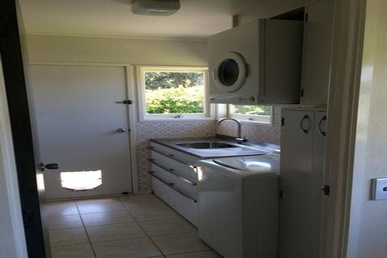 Photo of property in 23 Serrita Avenue, Sunnyhills, Auckland, 2010