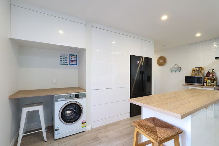 Photo of property in 7 Waimea Road, Nelson South, Nelson, 7010