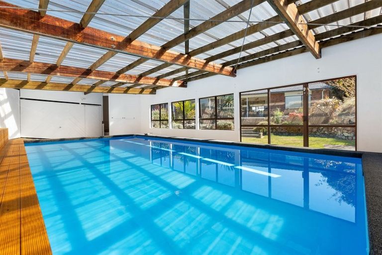 Photo of property in 109 Golf Road, Paraparaumu Beach, Paraparaumu, 5032