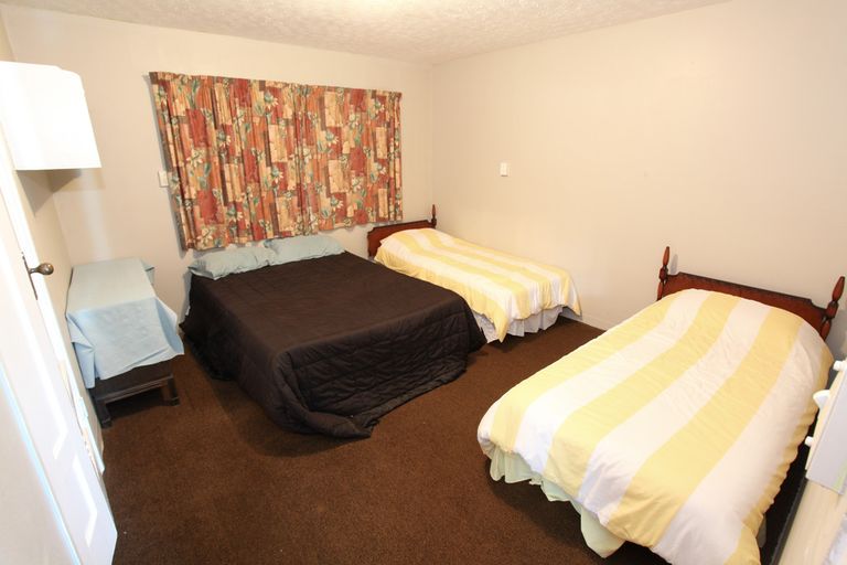 Photo of property in 5 John Street, Raglan, 3225