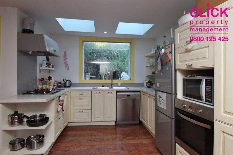 Photo of property in 157 Ravensbourne Road, Ravensbourne, Dunedin, 9022