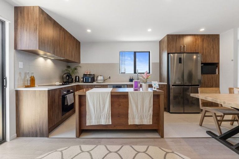 Photo of property in 34b Kahui Parade, Karaka, Papakura, 2113