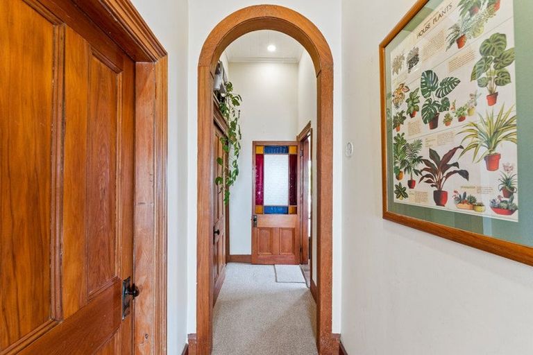 Photo of property in 32 Hipango Terrace, Durie Hill, Whanganui, 4500