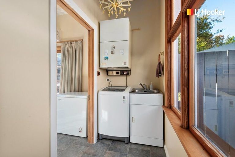 Photo of property in 3 Royal Crescent, Saint Kilda, Dunedin, 9012