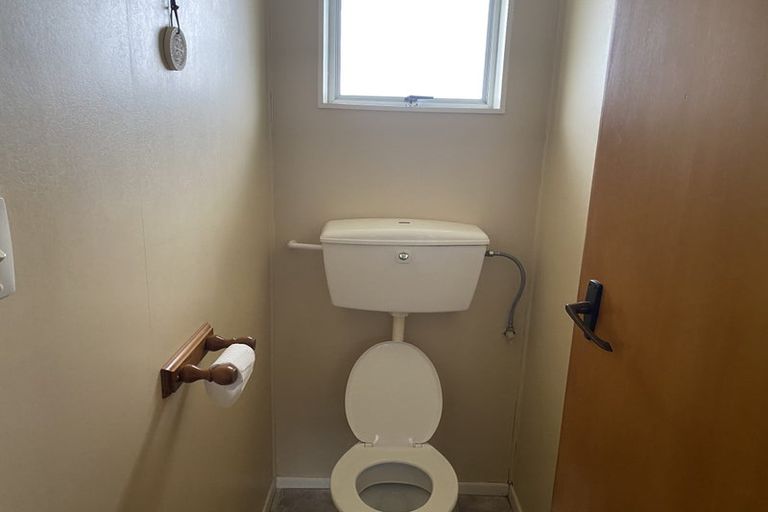 Photo of property in 77 O'byrne Place, Waikiwi, Invercargill, 9810