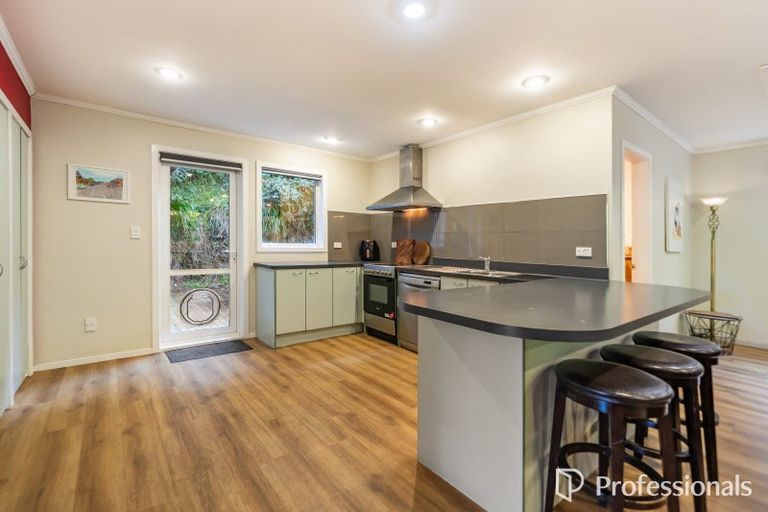 Photo of property in 42 Korokoro Road, Korokoro, Lower Hutt, 5012