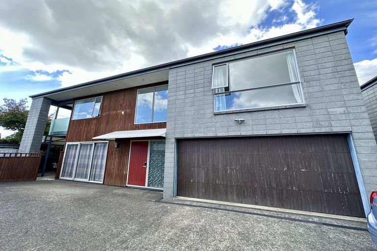 Photo of property in 16a View Road, Mount Eden, Auckland, 1024