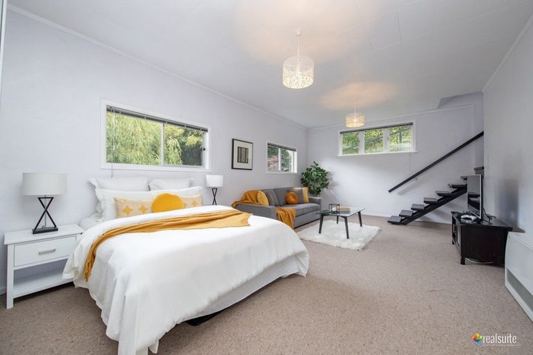 Photo of property in 24 Jocelyn Crescent, Pinehaven, Upper Hutt, 5019