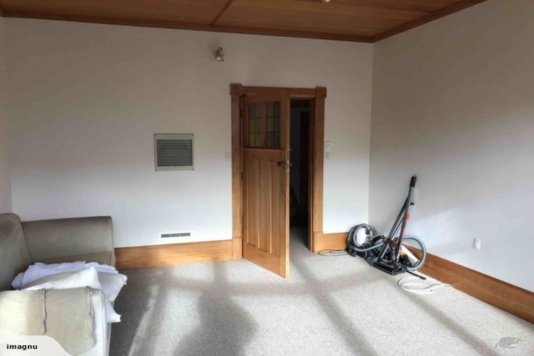 Photo of property in 7 Lochiel Road, Khandallah, Wellington, 6035