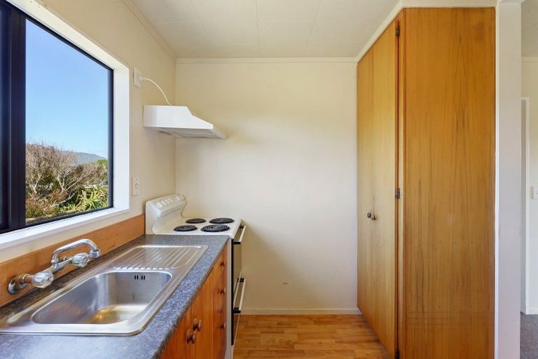 Photo of property in 17 Kitchener Street, Te Horo Beach, Otaki, 5581