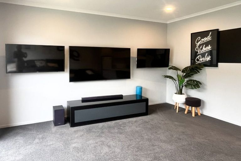 Photo of property in 42 Tippet Crescent, Wigram, Christchurch, 8025