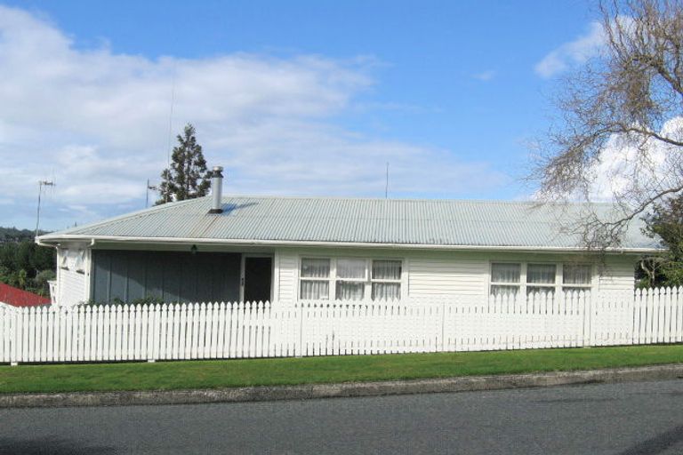 Photo of property in 35 Fisher Terrace, Te Kamo, Whangarei, 0112