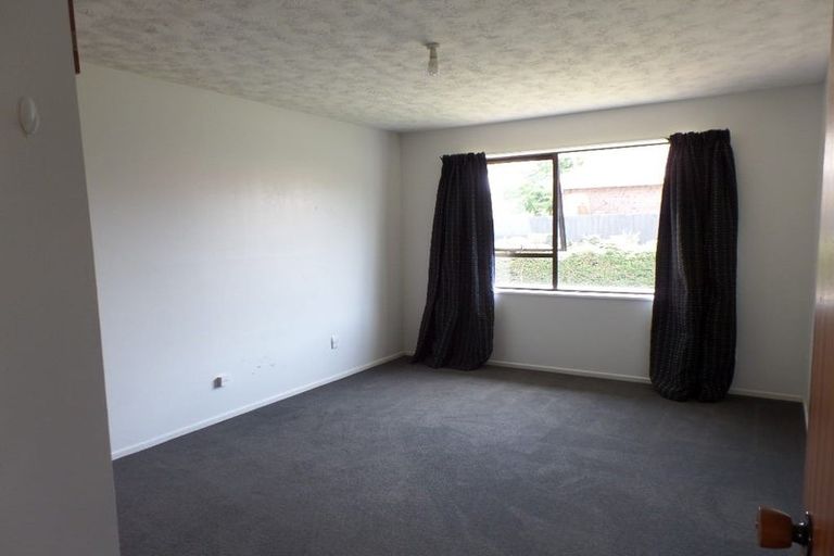 Photo of property in 1/262 Yaldhurst Road, Avonhead, Christchurch, 8042