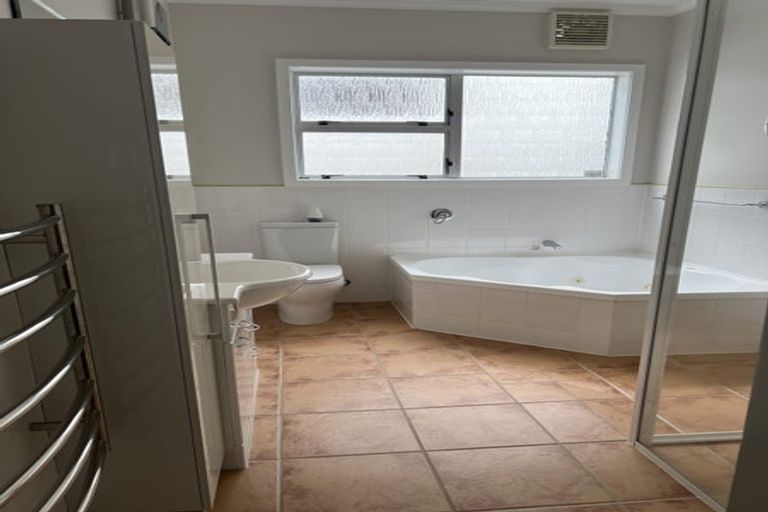 Photo of property in 7 Naughton Terrace, Kilbirnie, Wellington, 6022