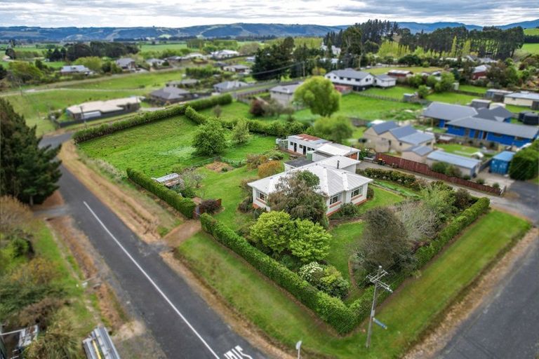 Photo of property in 37 Castleton Street, Allanton, Mosgiel, 9092