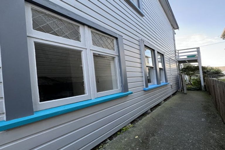 Photo of property in 14 Prince Street, Mount Victoria, Wellington, 6011