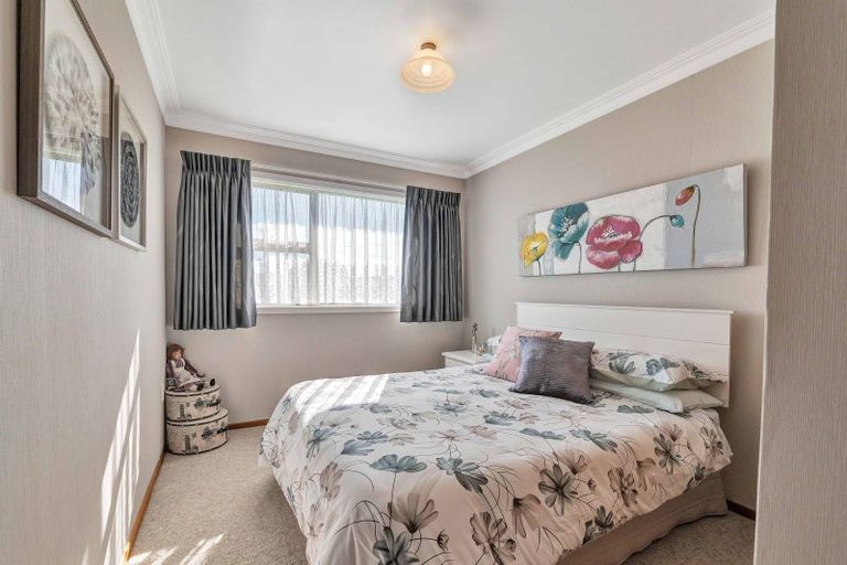 Photo of property in 238 Huatoki Street, Upper Vogeltown, New Plymouth, 4310