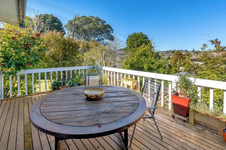 Photo of property in 85 Cockle Bay Road, Cockle Bay, Auckland, 2014