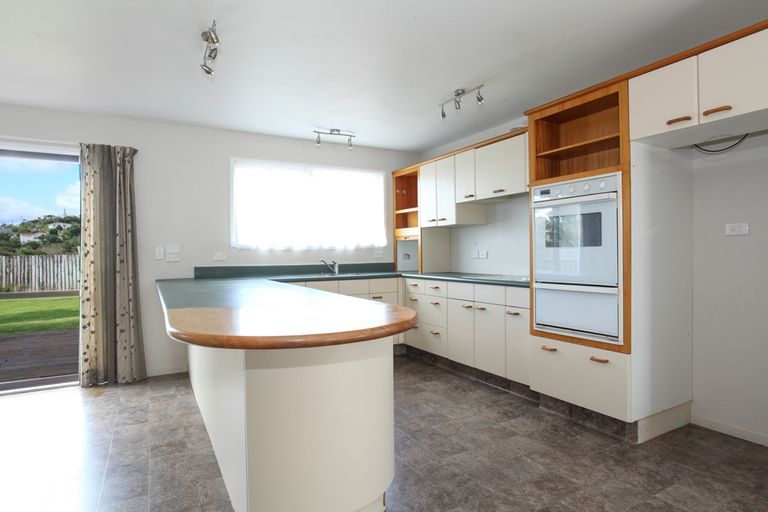 Photo of property in 5 John Street, Raglan, 3225