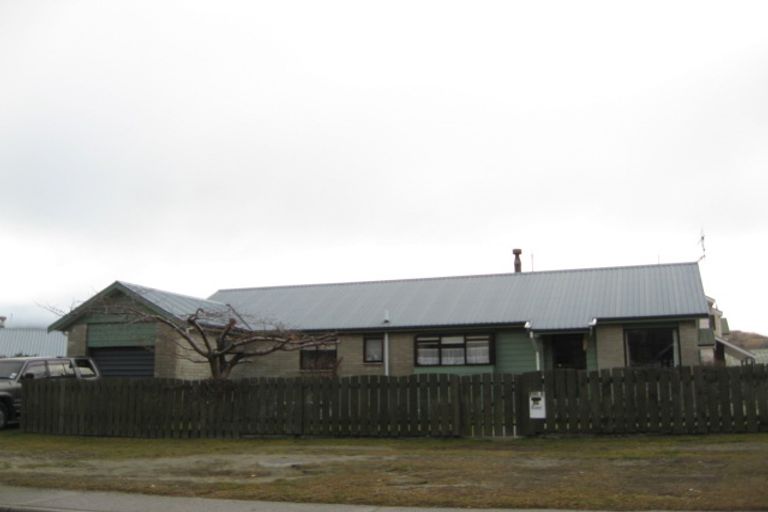 Photo of property in 42 Robertson Street, Frankton, Queenstown, 9300