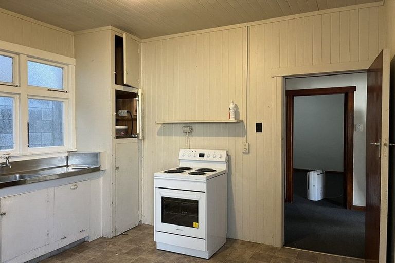 Photo of property in 402b Queen Street East, Hastings, 4122