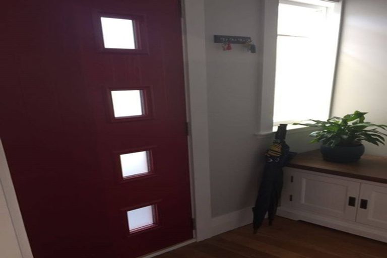 Photo of property in 7 Second Avenue, Avenues, Whangarei, 0110