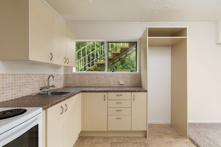 Photo of property in 2/28 Copley Street, New Lynn, Auckland, 0600