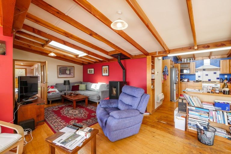 Photo of property in 16 Henry Street, Careys Bay, Port Chalmers, 9023