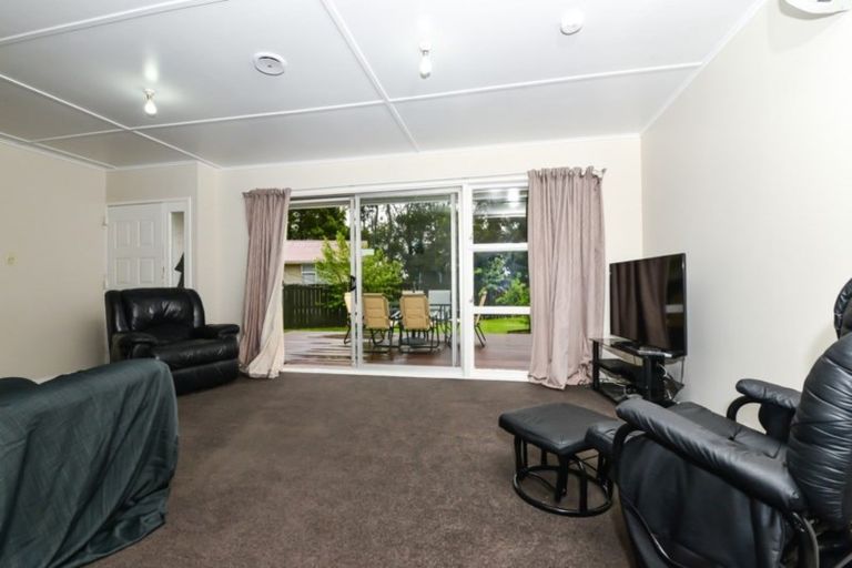 Photo of property in 17 Leather Street, Huntly, 3700